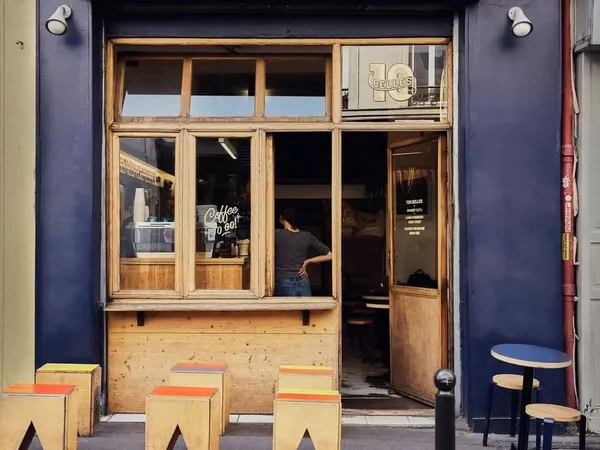 Local commercial CANNES