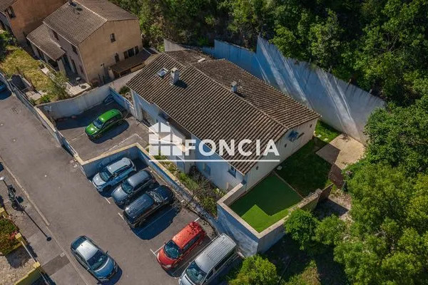 Maison 6 pièces 203 m²