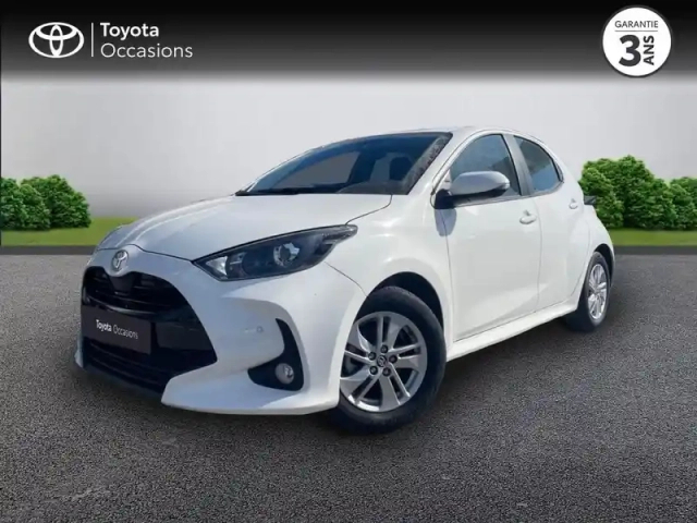 Toyota Yaris 120 vvt-i dynamic business 5p mc24