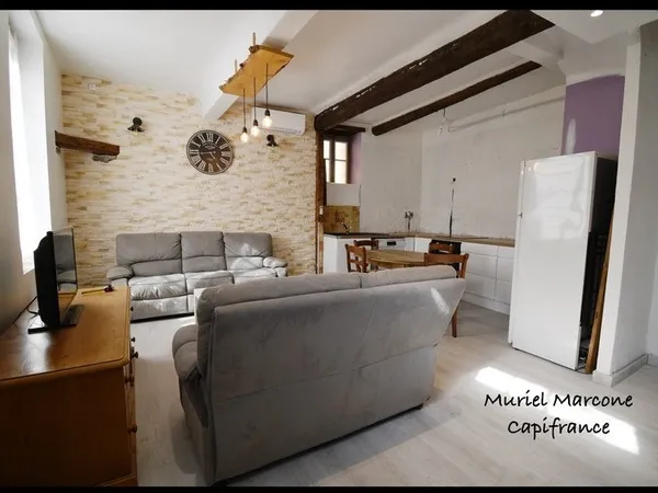 Dpt Vaucluse (84), à vendre CADENET maison de village T5 d'environ 80 m2 avec cave