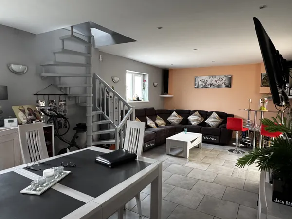 Maison 4 pièces 102 m²