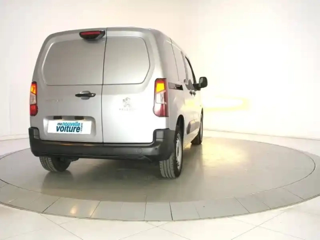 Peugeot Partner fourgon standard 650 kg bluehdi 130 s&amp;s eat8 — photo 7
