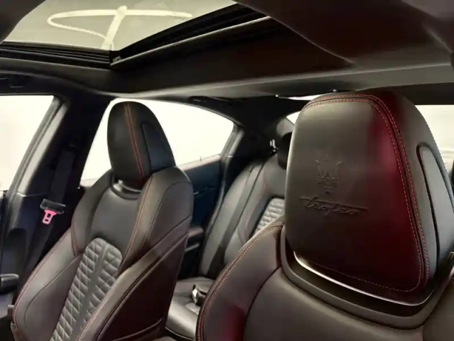 Maserati Ghibli v8 580 ch — photo 11