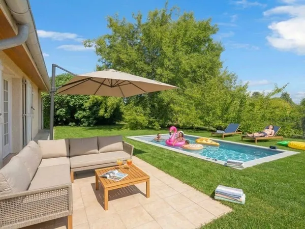 Maison de plain-pied 4 pièces 102 m²