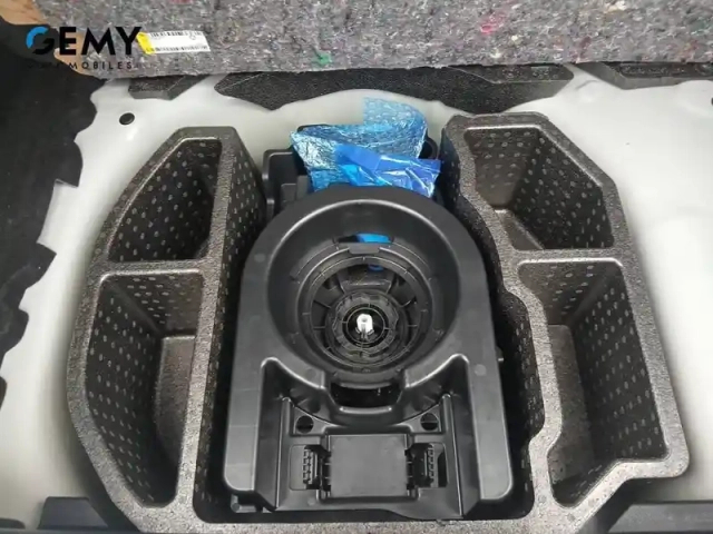 Peugeot 208 puretech 75 s&amp;s bvm5 — photo 20