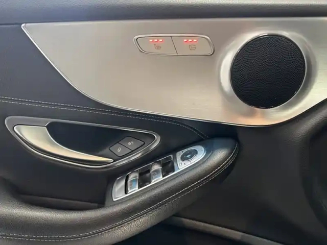 Mercedes Classe C c 220 d cabriolet sportline — photo 19