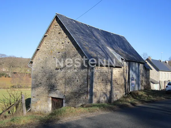 Maison * 2 Pièces * 120 M² * 23100 La Courtine * 12 400 €