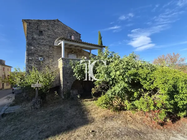 Maison de hameau 4 pièces 100 m²