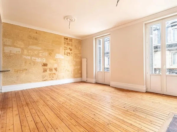 Bordeaux Centre - Appartement T3 de 67 m² entièrement rénov