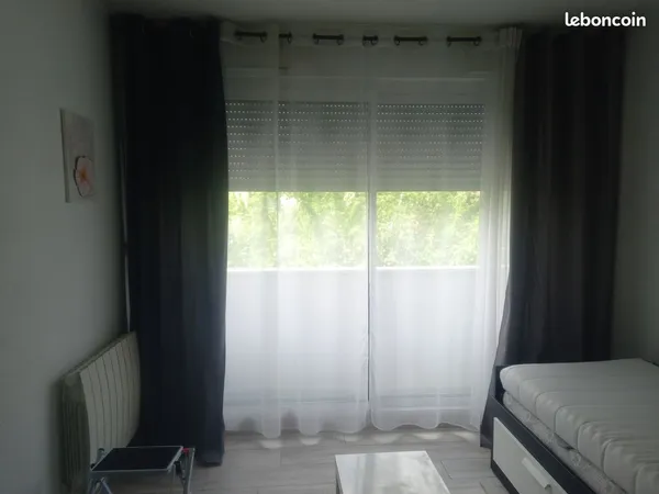 Studio cozy meublé 19 m2 très lumineux Bordeaux Centre