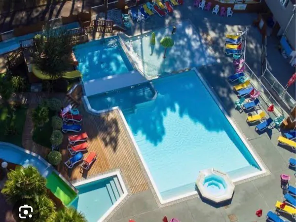 à vendre - gîte à 900 m de la plage - saint-georges-de-didonne