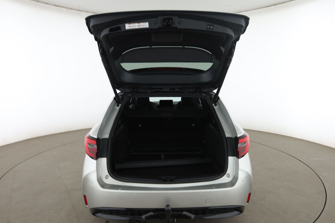 Toyota Corolla Touring Sports 2.0 Hybride GR Sport — photo 15