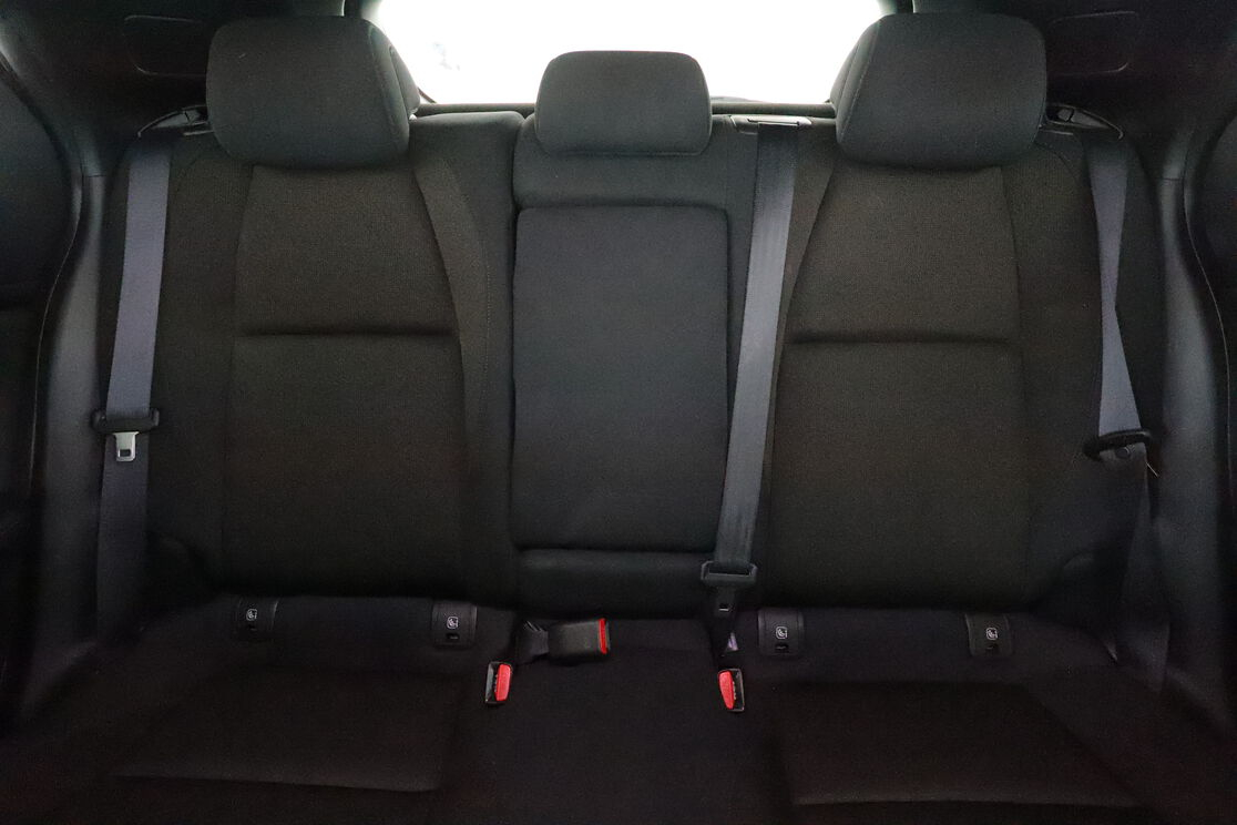 Mazda 3 2.0 Skyactiv-X M-Hybrid Sportline BVM6 — photo 14