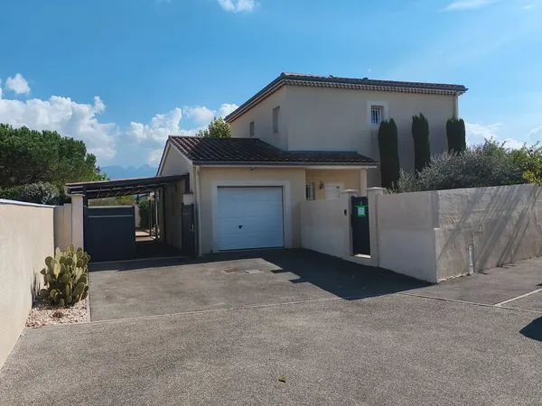 Jolie maison de 102 m² au coeur de Chatuzange-le-Goubet