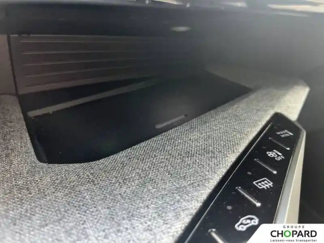 Peugeot 5008 hybrid 145 ch e-dcs6 — photo 21