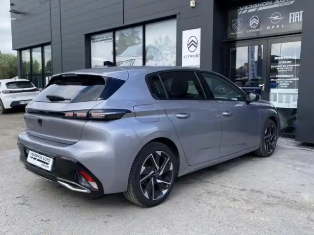 Peugeot 308 iii puretech 130 s&amp;s eat8 allure pack — photo 5