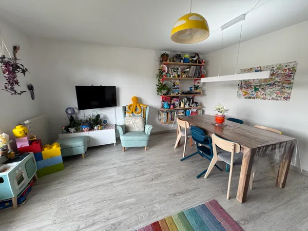 Très beau 3 pièces traversant de 66m² avec balcon, box et cave Le Perreux