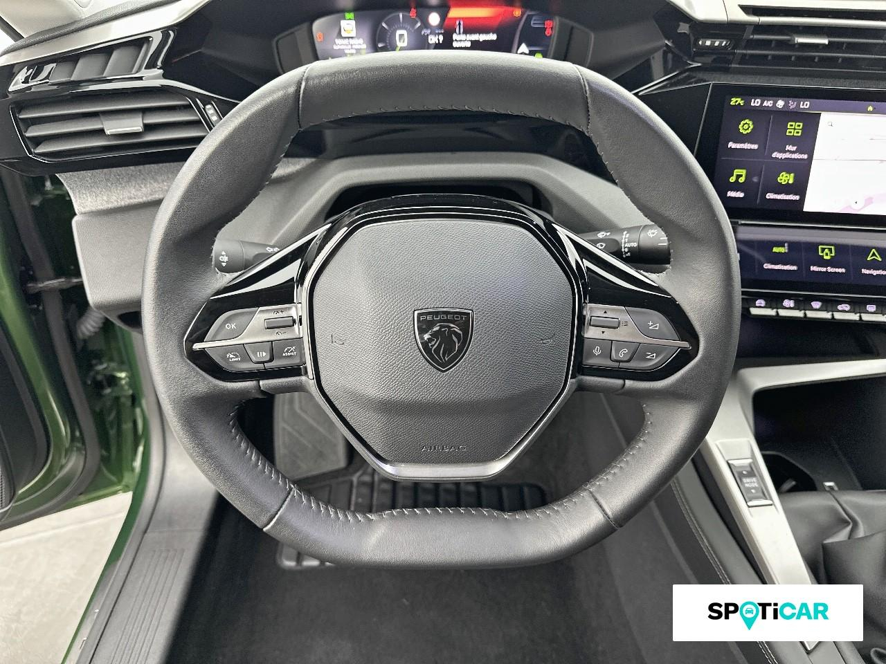 Peugeot 308 1.2 puretech 130ch s&s allure — photo 12