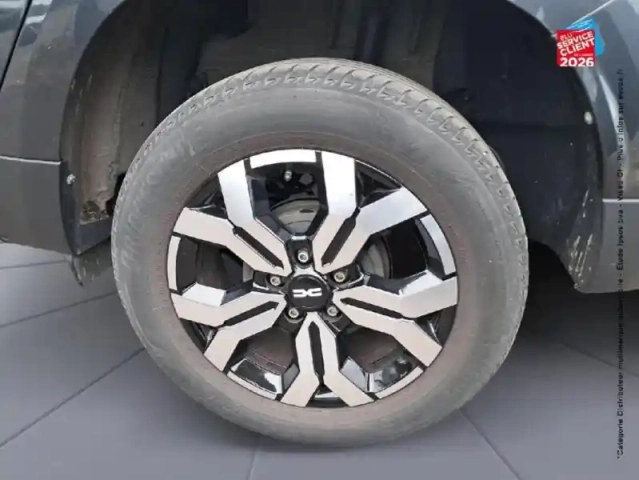 Dacia Duster 1.5 blue dci 115ch journey + 4x2 — photo 10