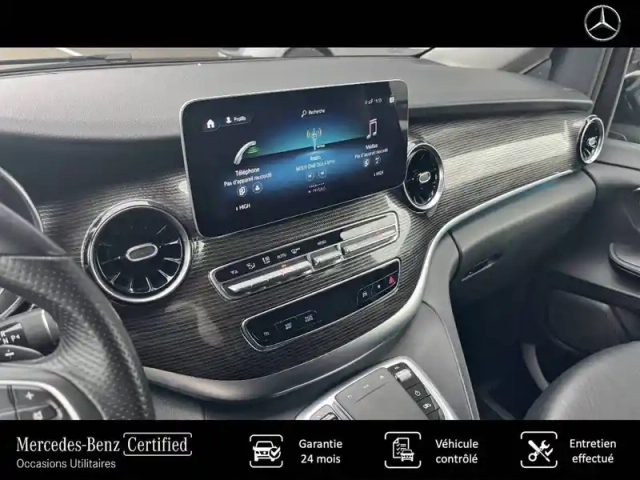 Mercedes Classe V eqv 300 extra long 204 ch — photo 30