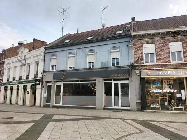 Immeuble 270 m²