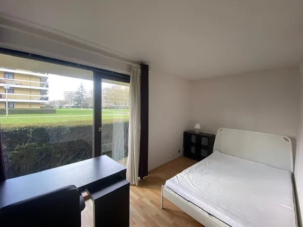 Colocation en face de l'EDHEC à Croix, grand balcon, parking - 90m²