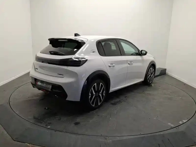 Peugeot 208 hybrid 110 e-dcs6 — photo 44