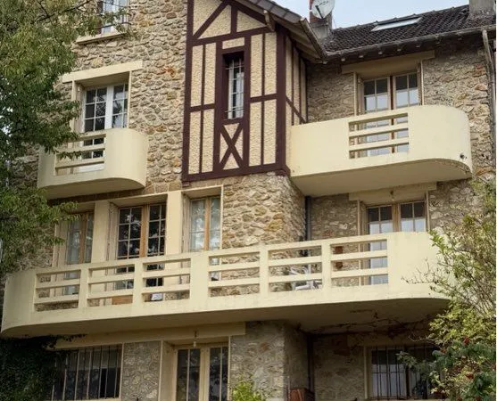Appartement 3 pièces dans maison bourgeoise