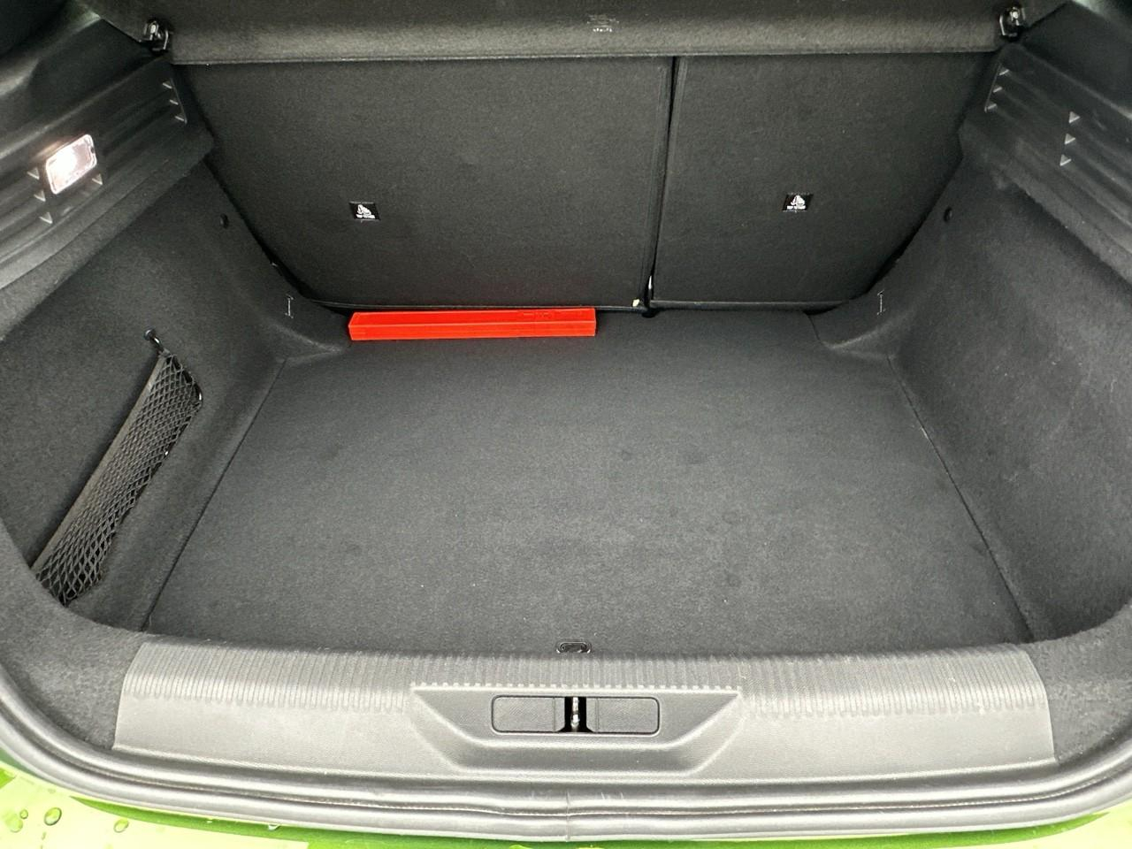 Peugeot 308 bluehdi 130ch s&s eat8 active pack — photo 6