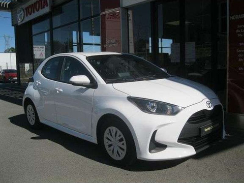 Toyota YARIS Toyota Yaris 116h Dynamic 5p MC24