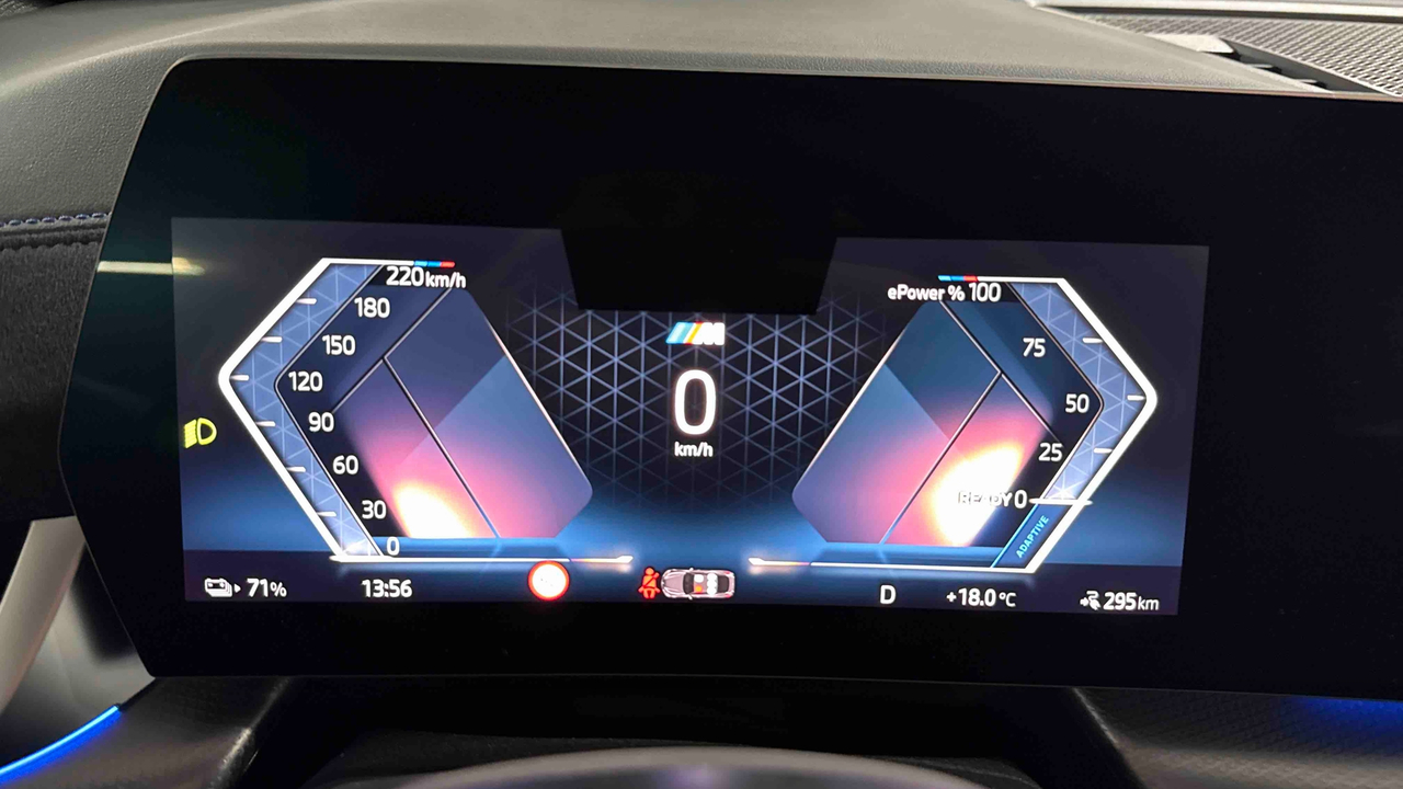 BMW iX2 eDrive20 204ch BVA — photo 13