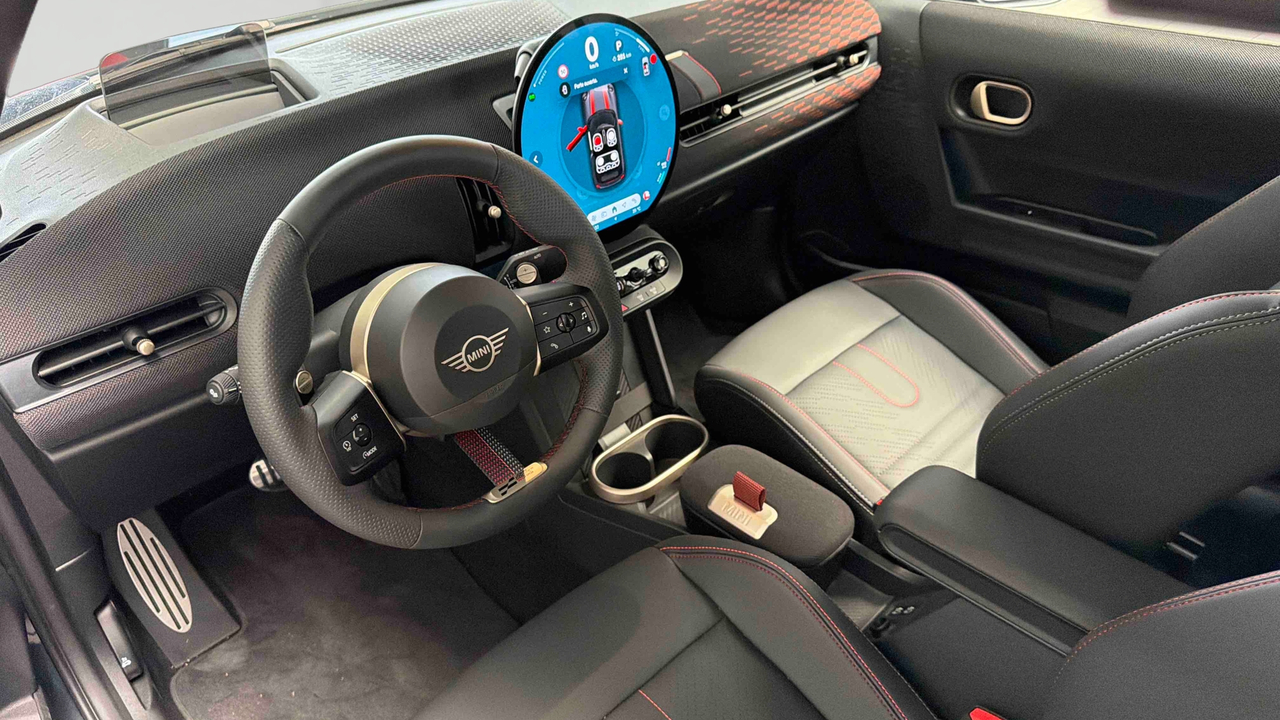 Mini Cooper Cabriolet JCW 231 ch DKG7 — photo 22