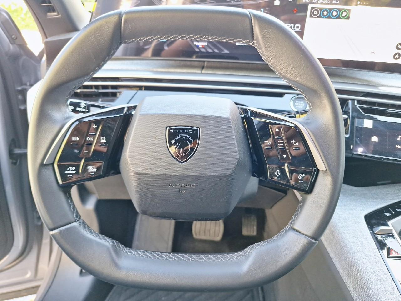 Peugeot 3008 electrique 210ch batterie 73 kwh allure — photo 14
