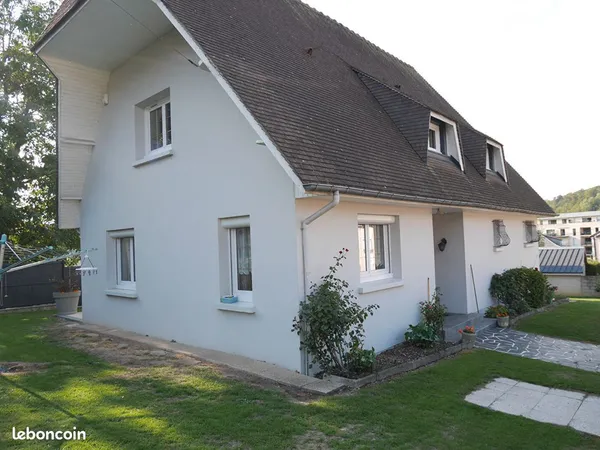 Pavillon 5 pièces 156 m²