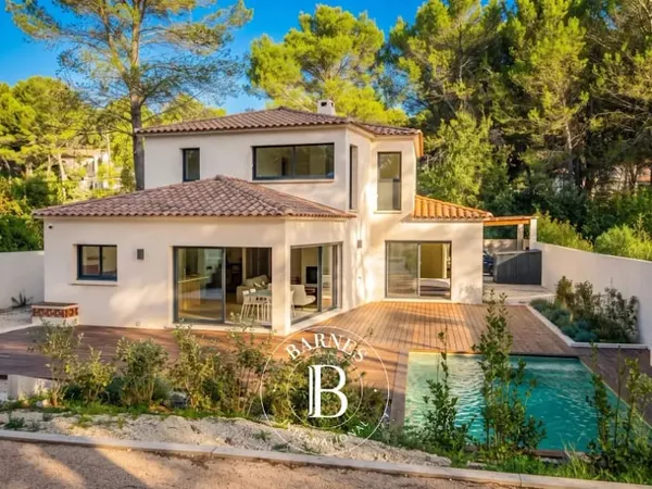 Maison 7 pièces 166 m²