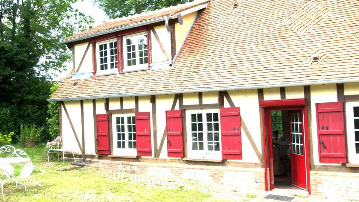 Photo 1
