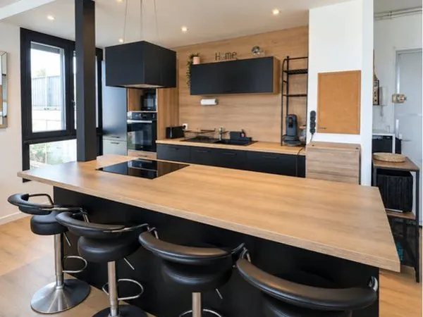 T3 meublé 83 m² - parking + cave - Brest-Europe