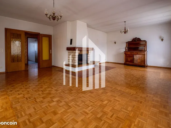 Maison 5 pièces 155 m²