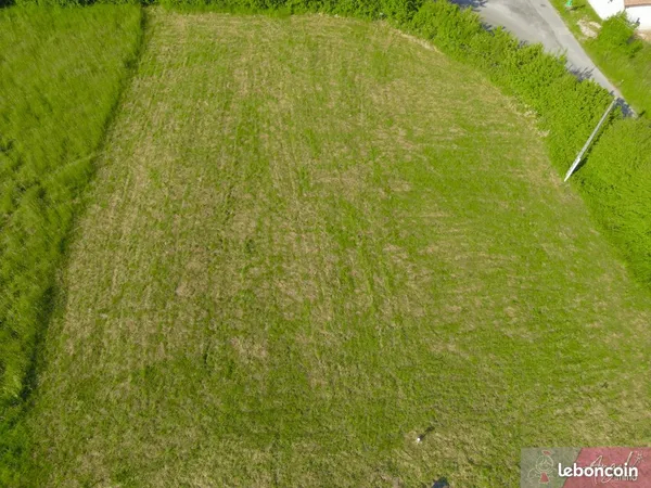 Terrain 839 m² Évans