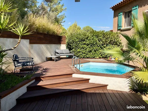 Maison T4 92 m² / Terrain 293 m² - Piscine, terrasses, cuisine d'été - Vue dégagée