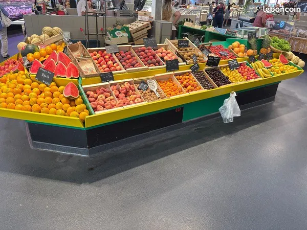 Banc de primeur marché central royan