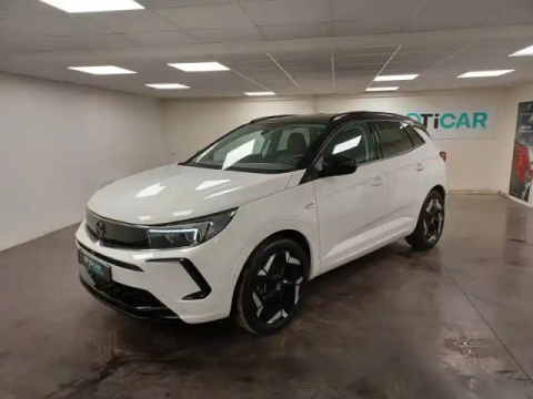 Opel Grandland hybrid 300 ch awd bva8