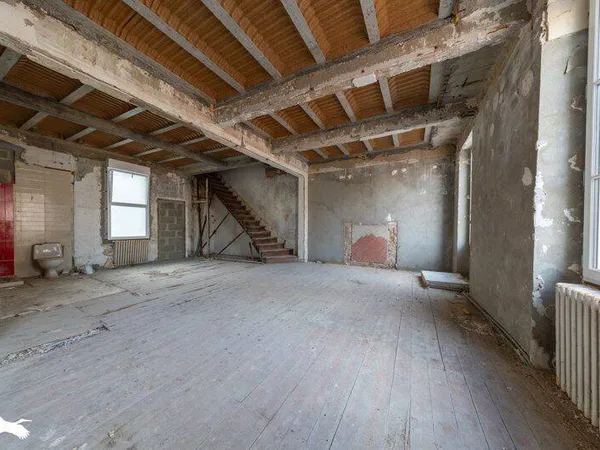 Maison 255 m²