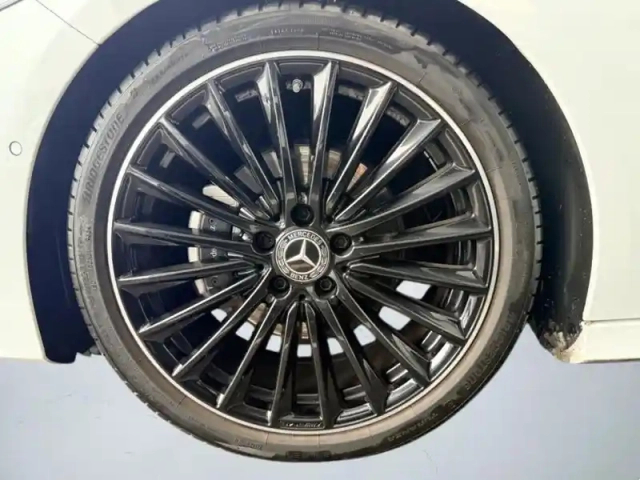 Mercedes Classe A 180 amg line — photo 9