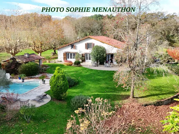 Corps de ferme 7 pièces 292 m²