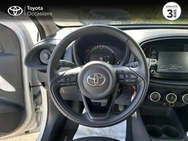 Toyota Aygo X 1.0 vvt-i 72ch dynamic — photo 9