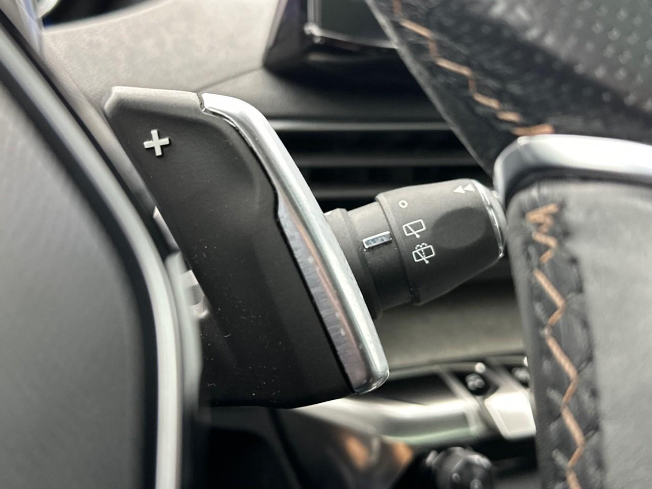 Peugeot 5008 bluehdi 130ch s&s eat8 gt — photo 18