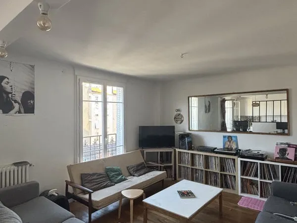 Chambre à louer, centre de Clichy, proche de Paris