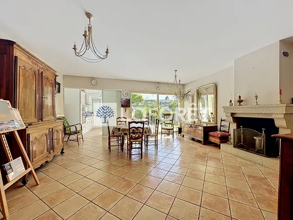 Maison 9 pièces 224 m²