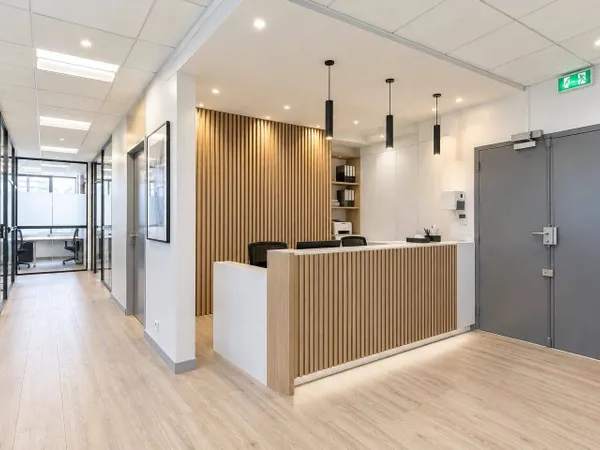 Bureaux 380 m²